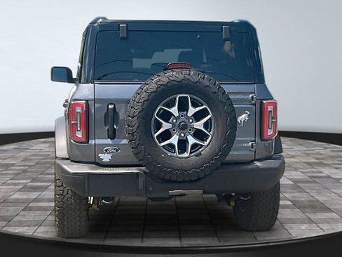 Certified 2025 Ford Bronco Badlands AWD/4WD image 4