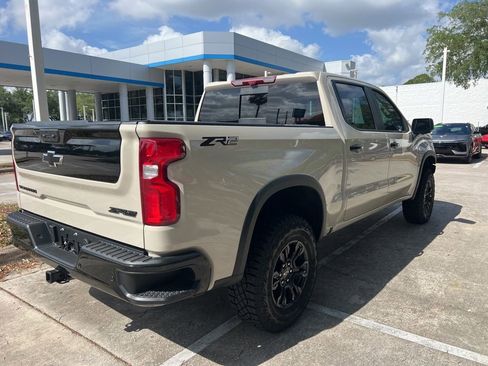 Used 2026 Chevrolet Silverado 1500 ZR2 image 5