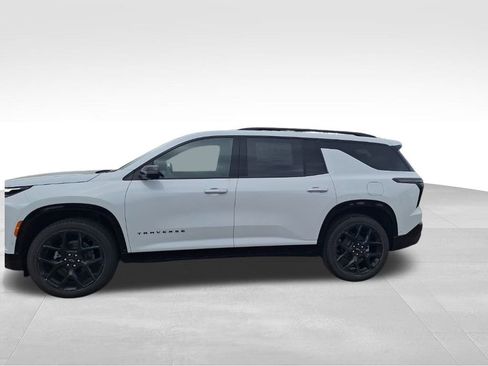 New 2026 Chevrolet Traverse RS FWD image 18