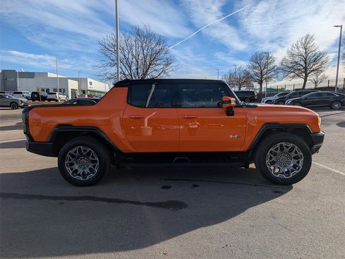 Used 2024 GMC Hummer EV 3X image 6