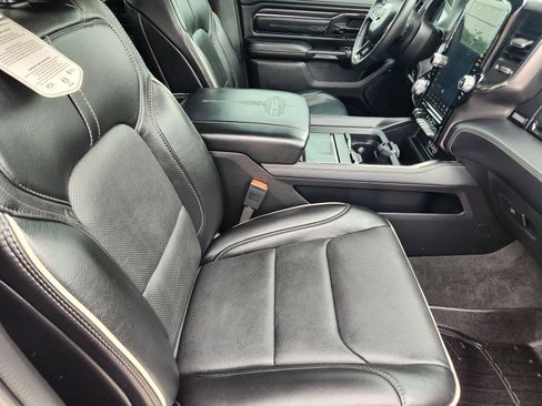 Used 2024 RAM 1500 Limited AWD/4WD image 14