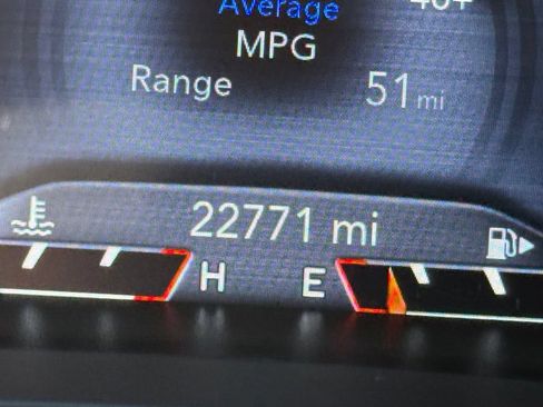 Used 2023 Jeep Cherokee Altitude Lux w/ Lux Elite Package AWD/4WD image 23