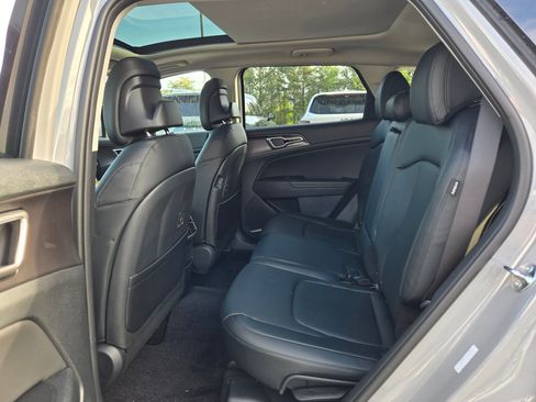New 2026 Kia Sportage EX FWD image 36