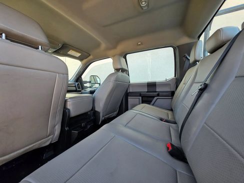 Used 2021 Ford F250 XL w/ Power Equipment Group RWD image 13