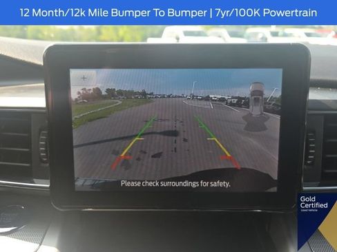 Used 2024 Ford Explorer XLT w/ Equipment Group 202A AWD/4WD image 34