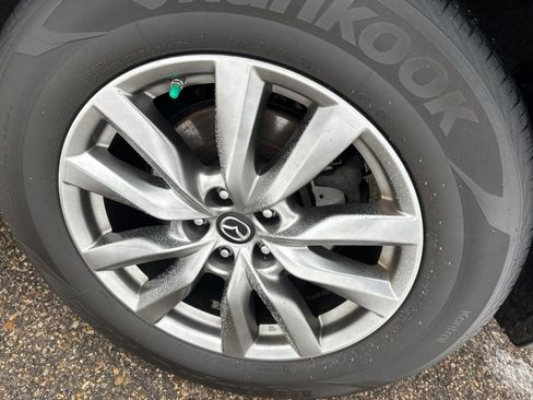 Used 2018 MAZDA CX-9 Touring image 5