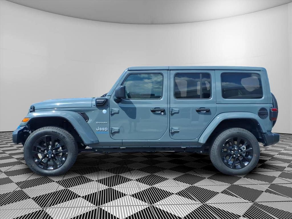 Certified 2024 Jeep Wrangler Unlimited Sahara AWD/4WD image 25