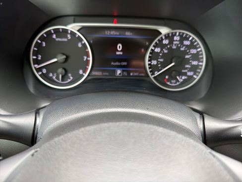Used 2024 Nissan Sentra SV FWD image 30