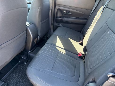 Used 2024 Hyundai Santa Cruz SEL w/ Activity Package image 17