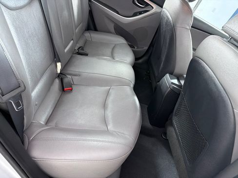 Used 2011 Hyundai Elantra Limited FWD image 18