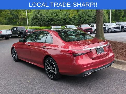 Used 2021 Mercedes-Benz E 350 4MATIC Sedan image 3