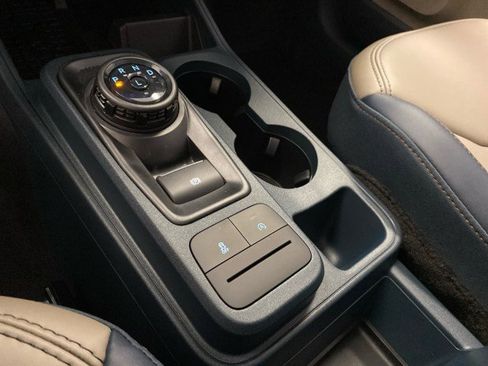 New 2025 Ford Maverick Lariat w/ 4K Tow Package image 23