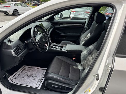 Used 2020 Honda Accord Sport image 8