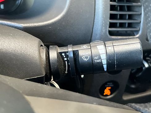 Used 2012 Nissan Frontier S RWD image 24