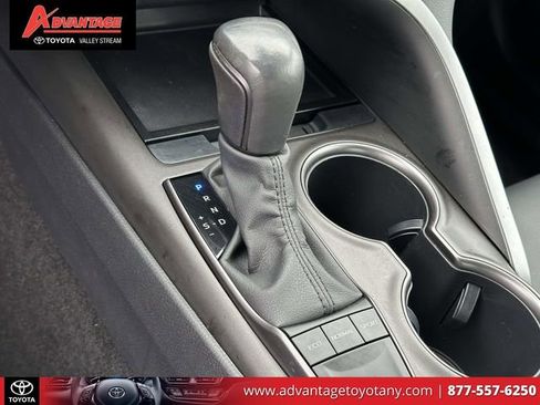 Used 2024 Toyota Camry SE FWD image 35