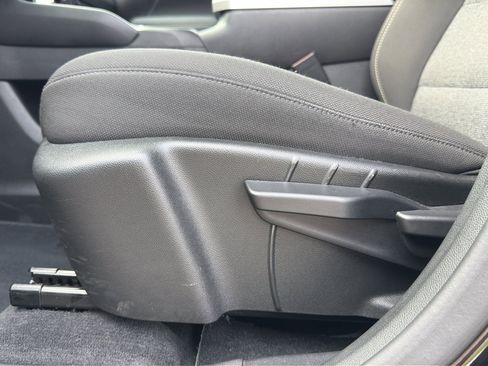 Used 2025 GMC Terrain Elevation AWD/4WD image 15