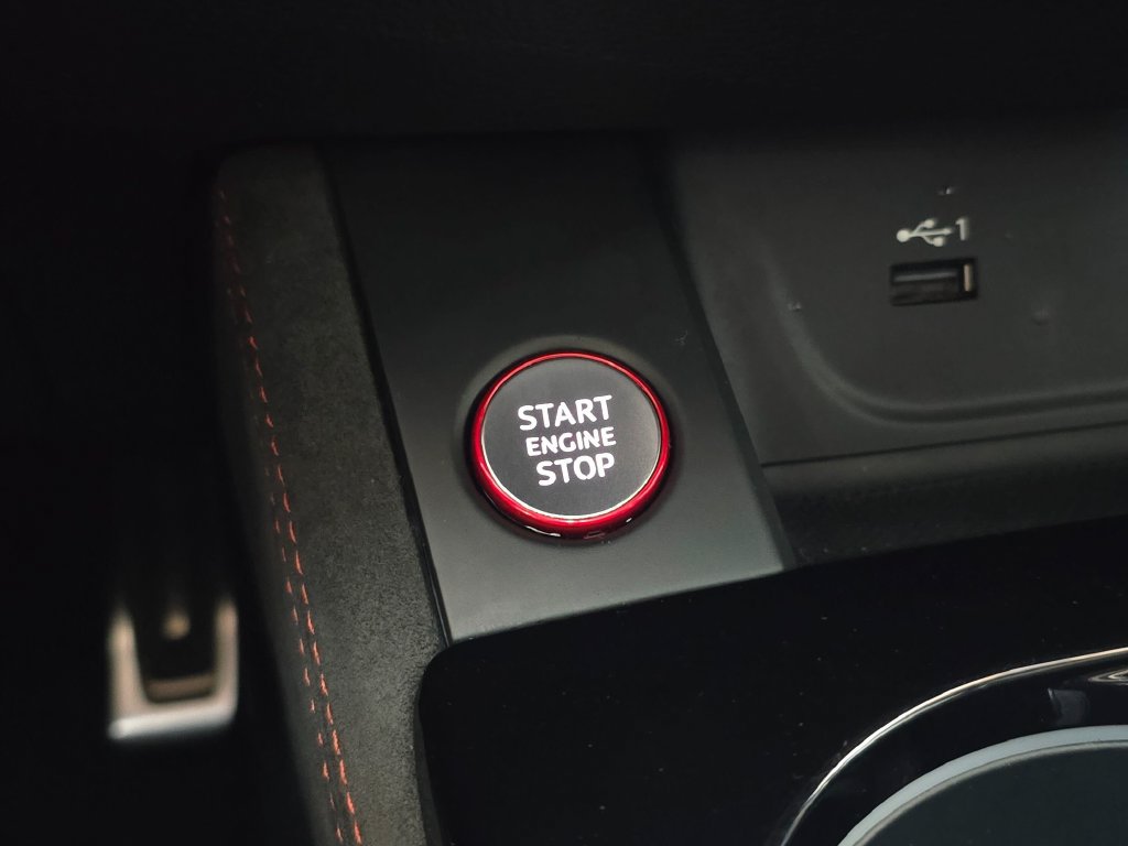 Used 2021 Audi RS 5 w/ Black Optic Launch Edition AWD/4WD image 17