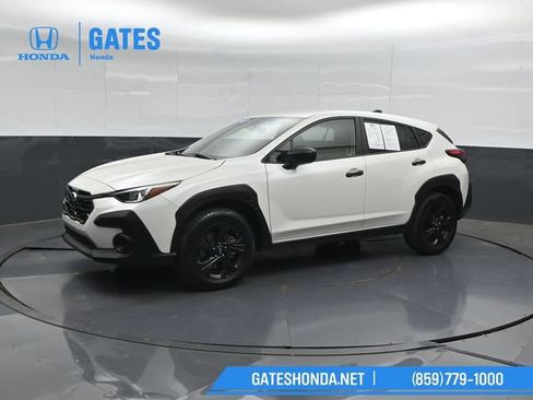 Used 2025 Subaru Crosstrek 2.0i AWD/4WD image 6