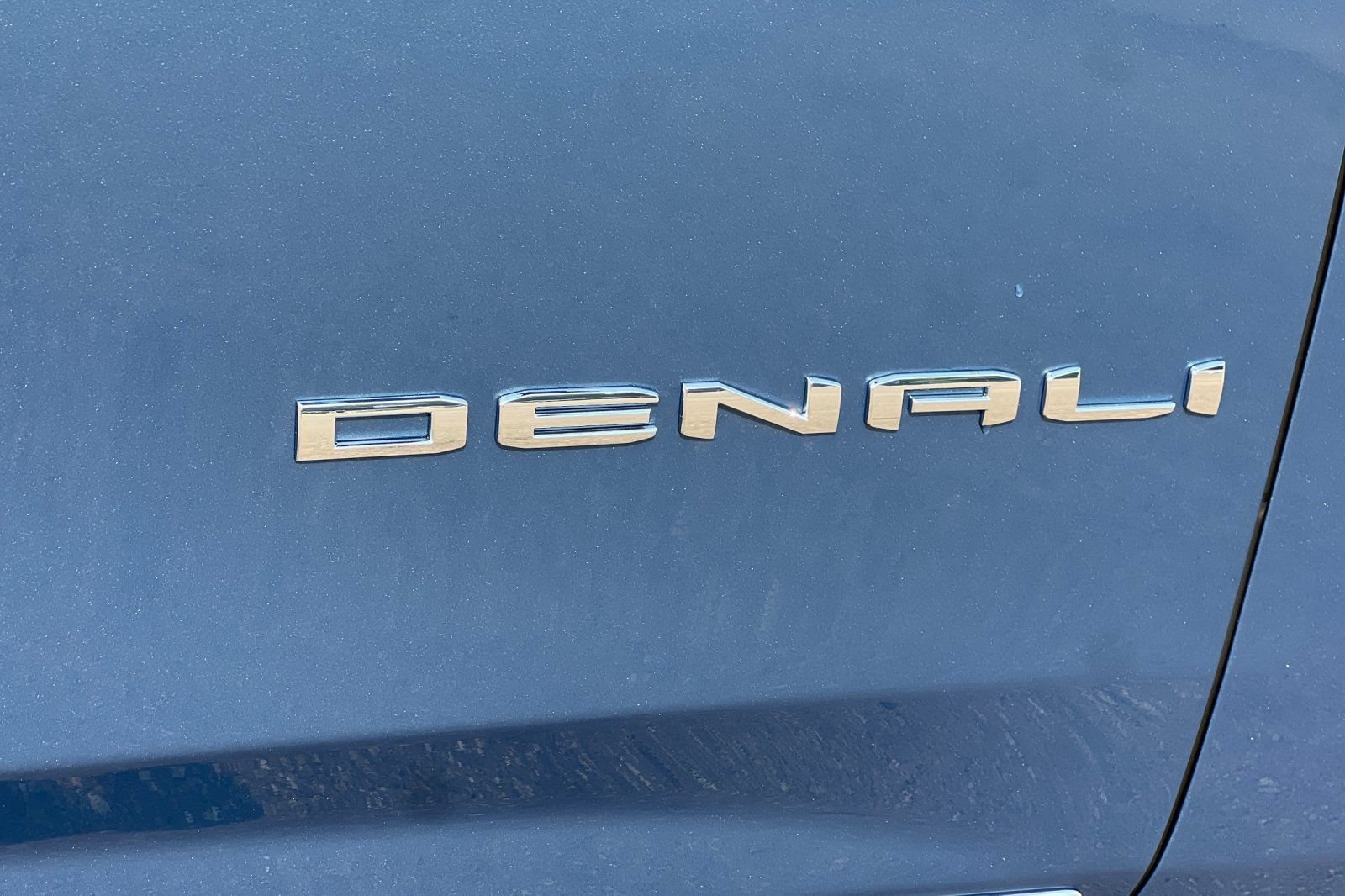 New 2026 GMC Yukon XL Denali w/ Denali Reserve Package AWD/4WD image 24
