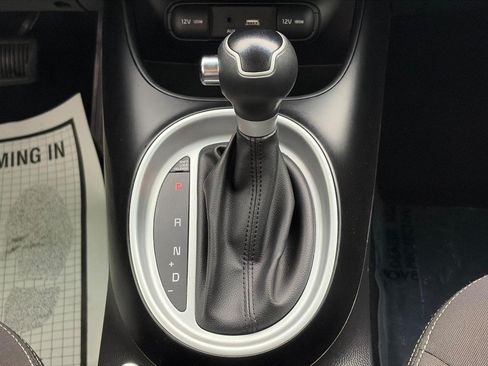 Used 2019 Kia Soul FWD image 15