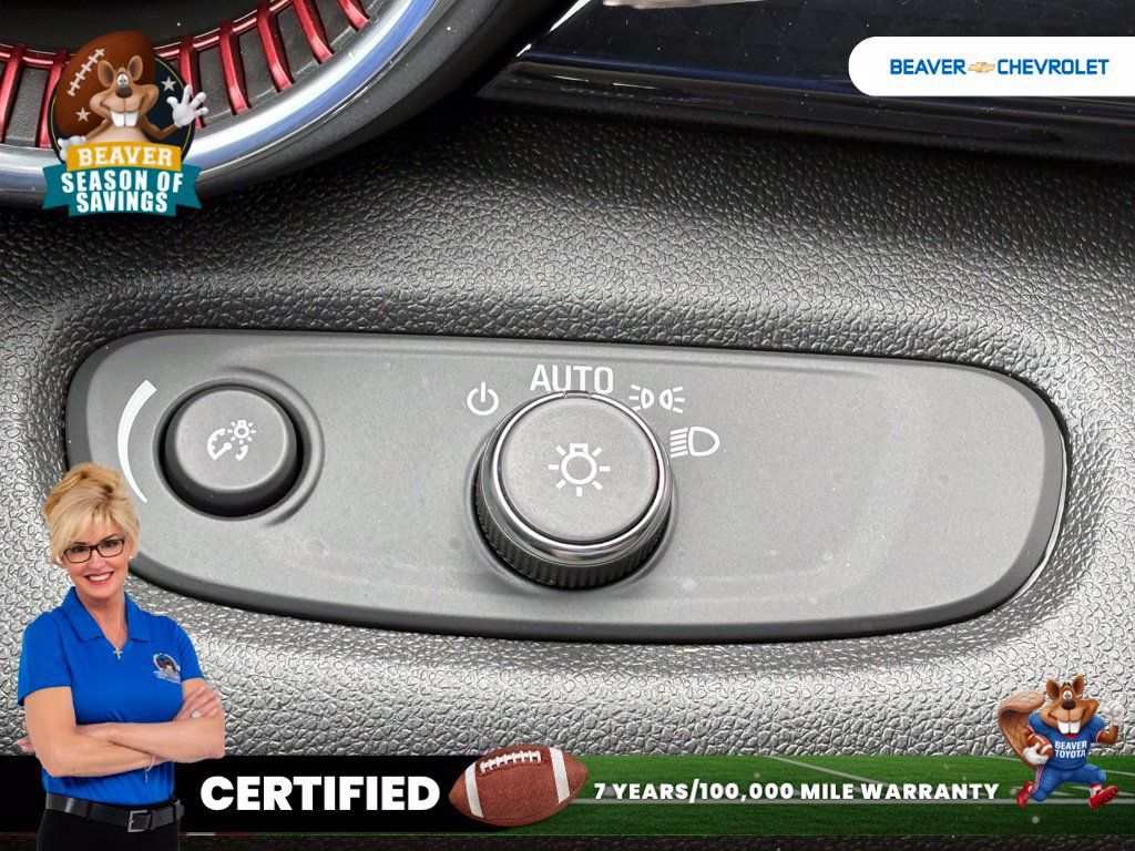 Used 2025 Chevrolet Trax RS w/ Driver Confidence Package FWD image 35