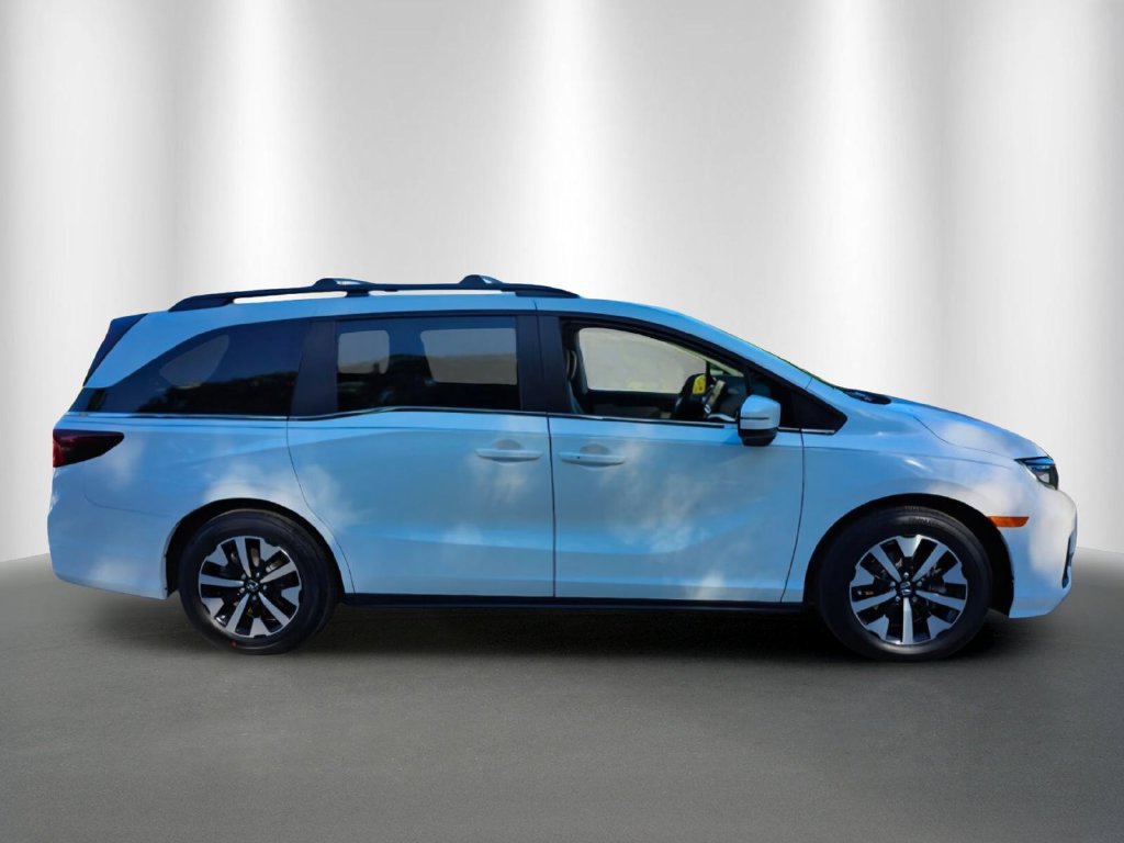 New 2027 Honda Odyssey EX-L image 11
