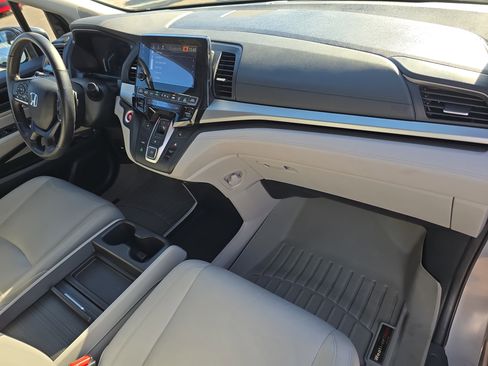 Used 2019 Honda Odyssey EX-L image 14
