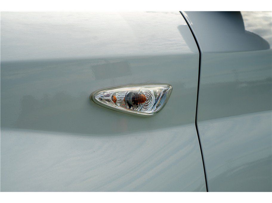 Used 2020 Hyundai Venue SEL w/ Convenience + Premium Package FWD image 33