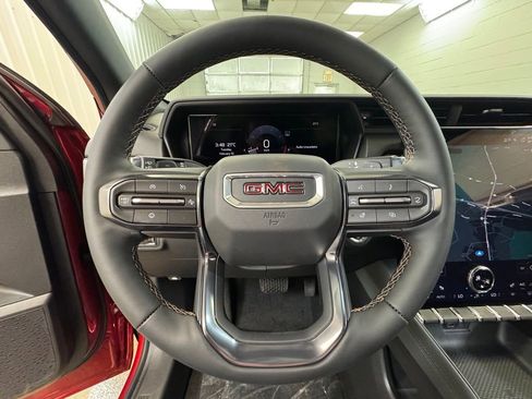 New 2026 GMC Terrain AT4 w/ Technology Package II AWD/4WD image 33