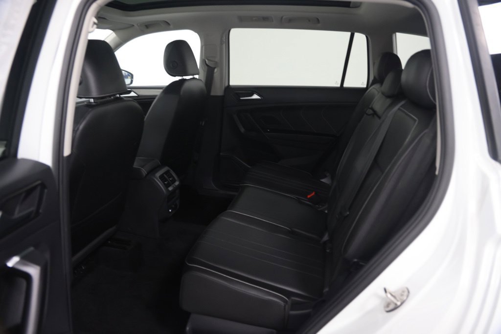 Used 2023 Volkswagen Tiguan SE w/ Panoramic Sunroof Package AWD/4WD image 20
