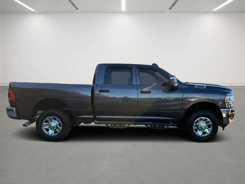 Used 2024 RAM 2500 Tradesman w/ Towing Technology Group image 5