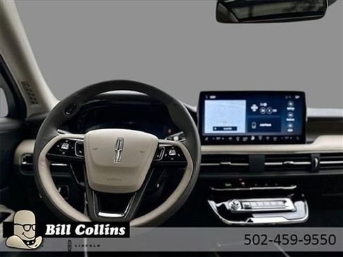 New 2024 Lincoln Corsair Reserve w/ Equipment Group 201A image 12