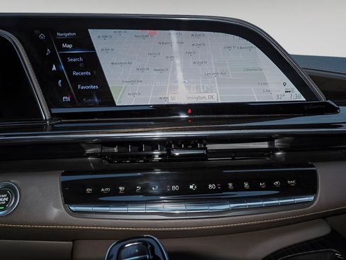 Used 2022 Cadillac Escalade Sport w/ Touring Package AWD/4WD image 12