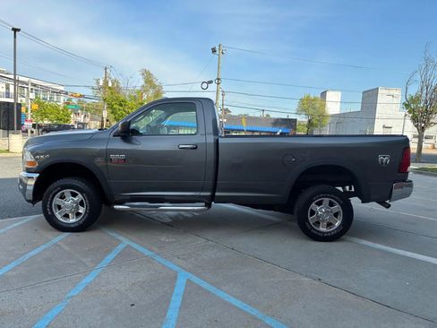 Used 2011 RAM 2500 SLT w/ Popular Equipment Group AWD/4WD image 2