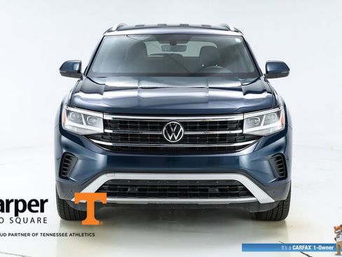 Used 2022 Volkswagen Atlas Cross Sport SE image 16