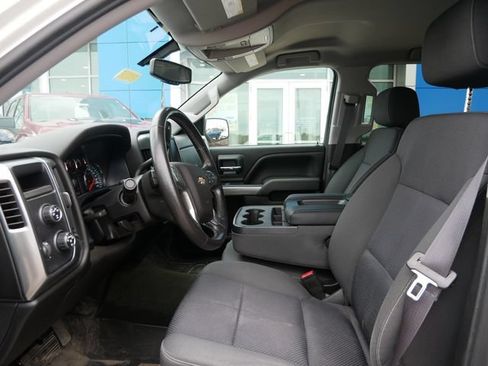 Used 2015 Chevrolet Silverado 1500 LT w/ LT Convenience Package AWD/4WD image 4