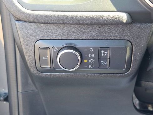 Used 2022 Ford Escape SE w/ Convenience Package FWD image 25