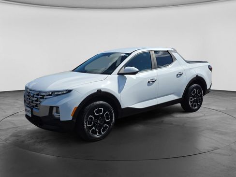 Used 2022 Hyundai Santa Cruz SE AWD/4WD image 5