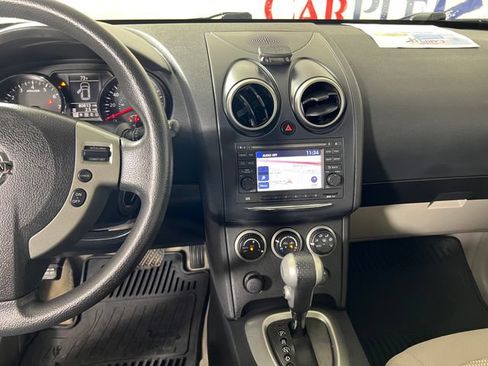 Used 2013 Nissan Rogue SV w/ Premium Pkg FWD image 17