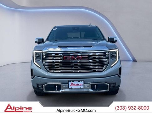 Used 2024 GMC Sierra 1500 Denali AWD/4WD image 8