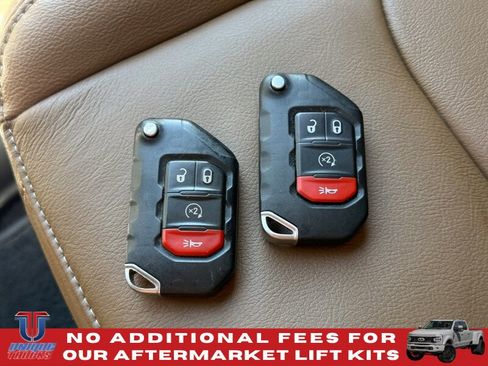 Used 2021 Jeep Gladiator Overland w/ Popular Equipment Package AWD/4WD image 47