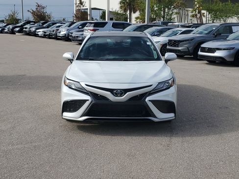 Used 2023 Toyota Camry XSE image 2