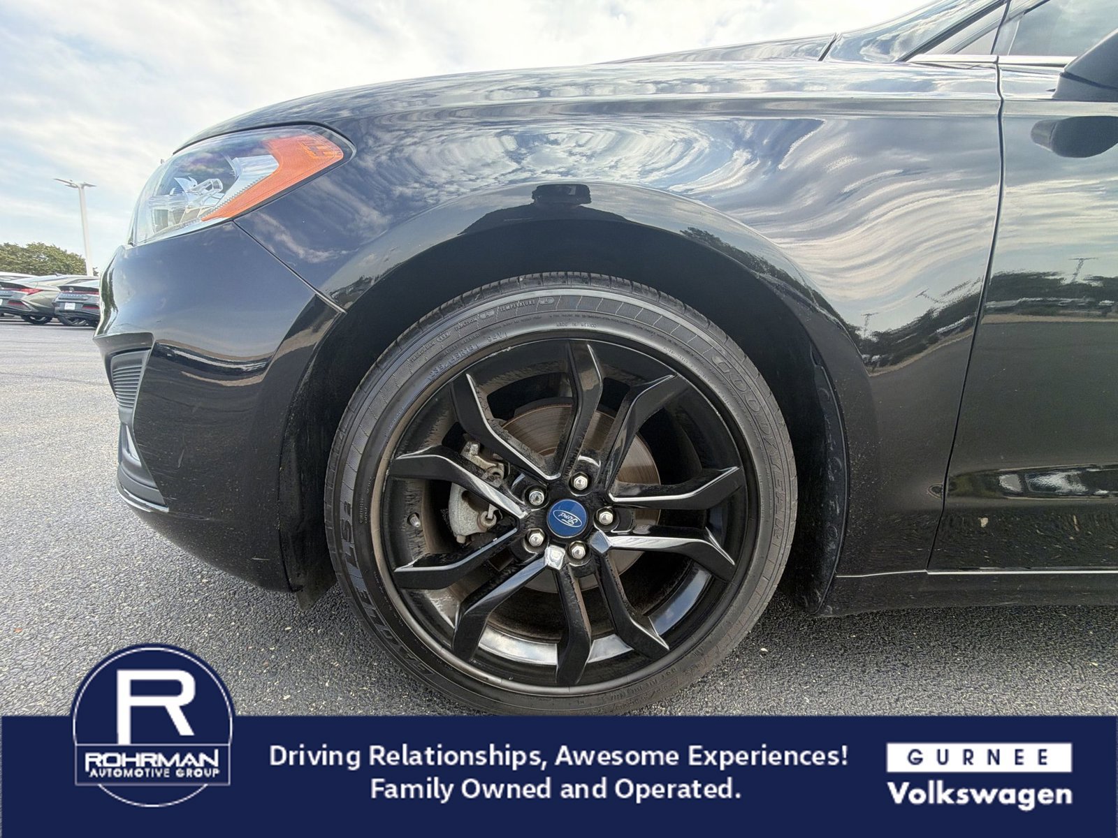Used 2019 Ford Fusion SE w/ Equipment Group 151A FWD image 8