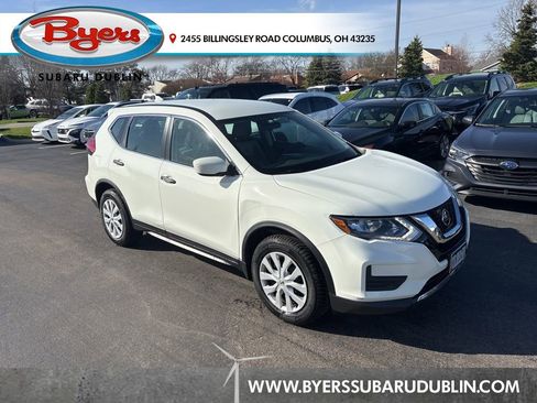 Used 2017 Nissan Rogue S image 1