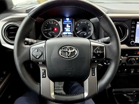 Used 2023 Toyota Tacoma Limited image 19