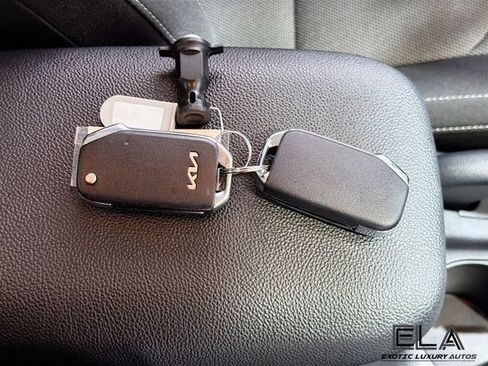 Used 2023 Kia Forte LXS FWD image 33