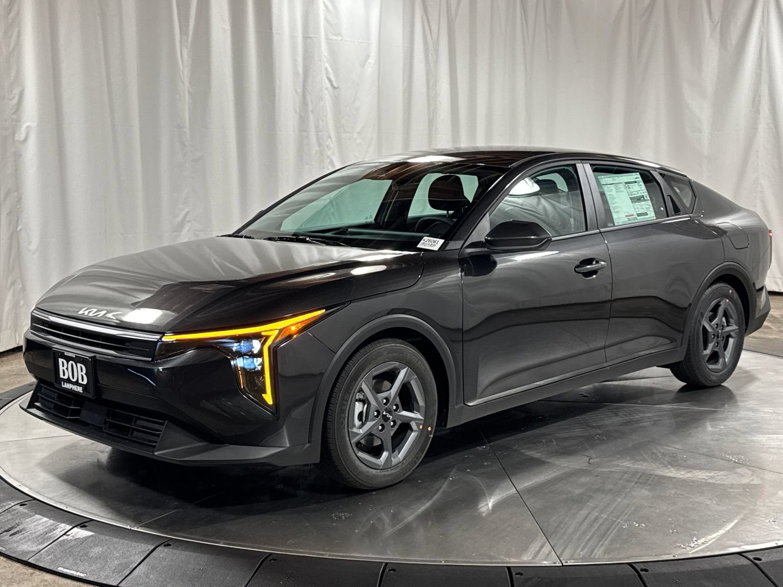 Certified 2026 Kia K4 FWD image 1