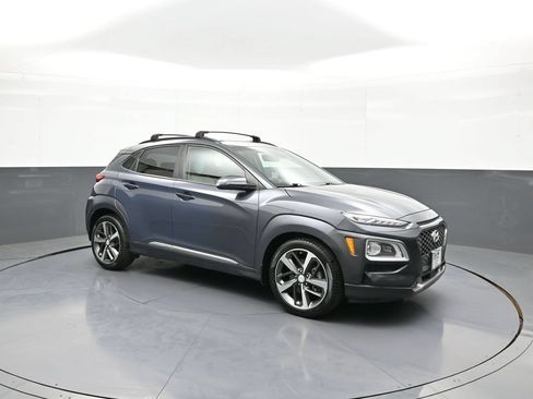 Used 2021 Hyundai Kona Ultimate FWD image 4
