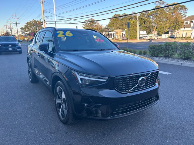 Used 2026 Volvo XC40 B5 Plus AWD/4WD image 6
