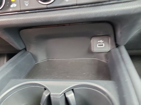 Used 2024 Honda HR-V Sport image 28